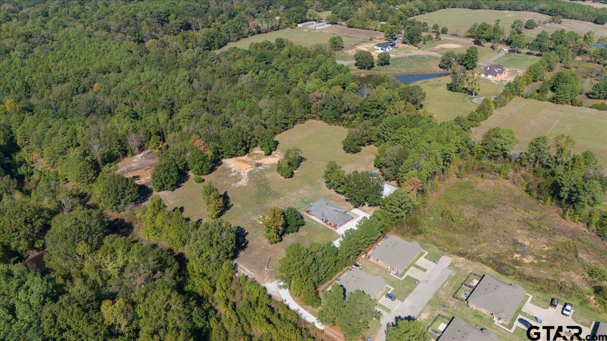 154 Private Road 1048