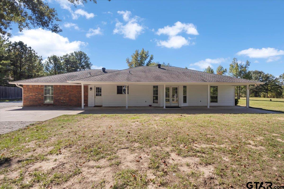 154 Private Road 1048