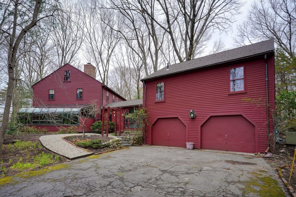 34 George F Willett Pkwy