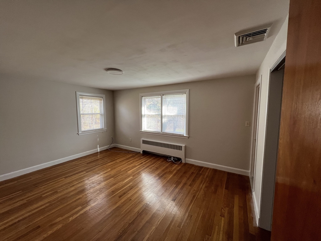 110 Country Ln # 110