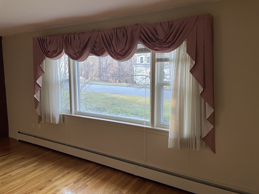 110 Country Ln # 110