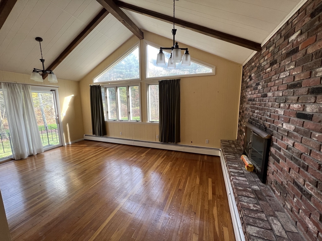 110 Country Ln # 110