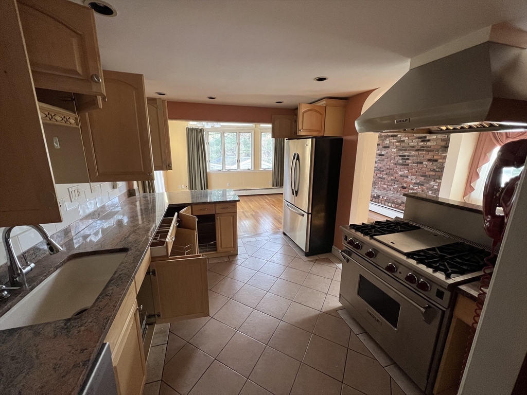 110 Country Ln # 110