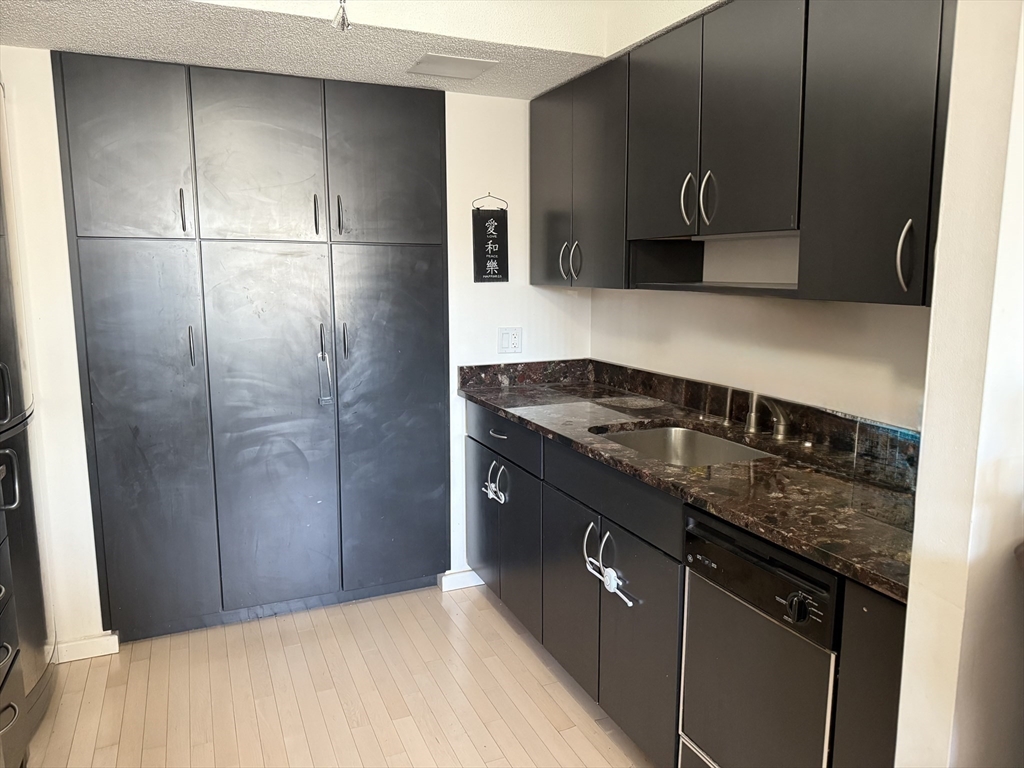 1731 Beacon Street # 423