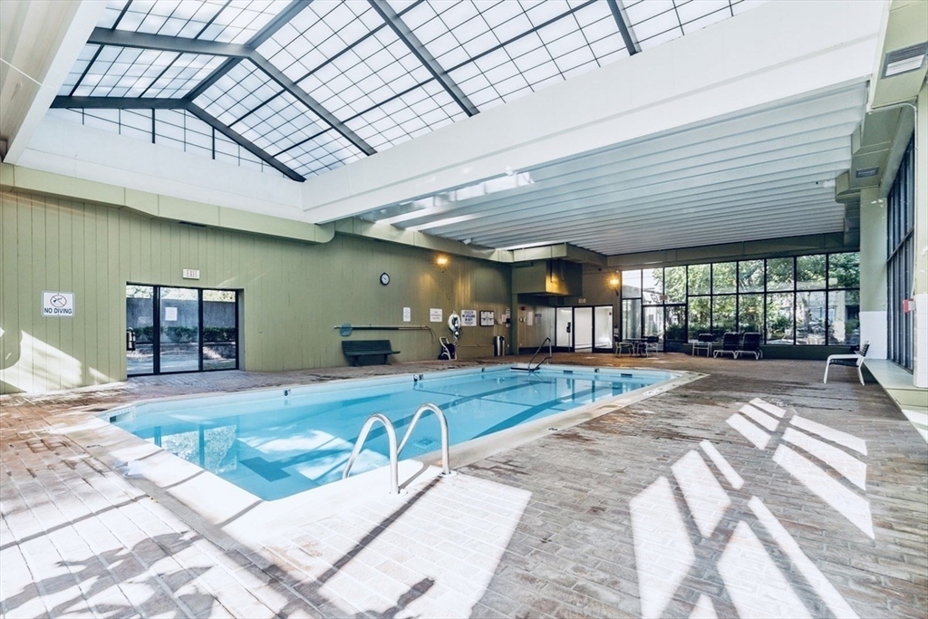 1731 Beacon Street # 423