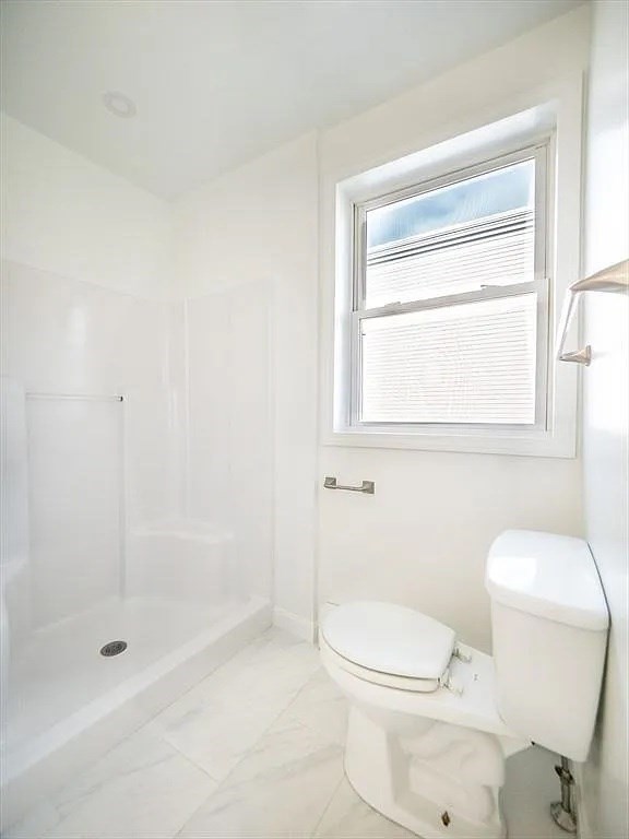 502 Somerville Ave Unit: 3