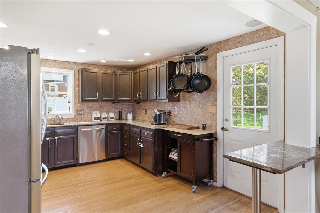 23 Bellmore Rd