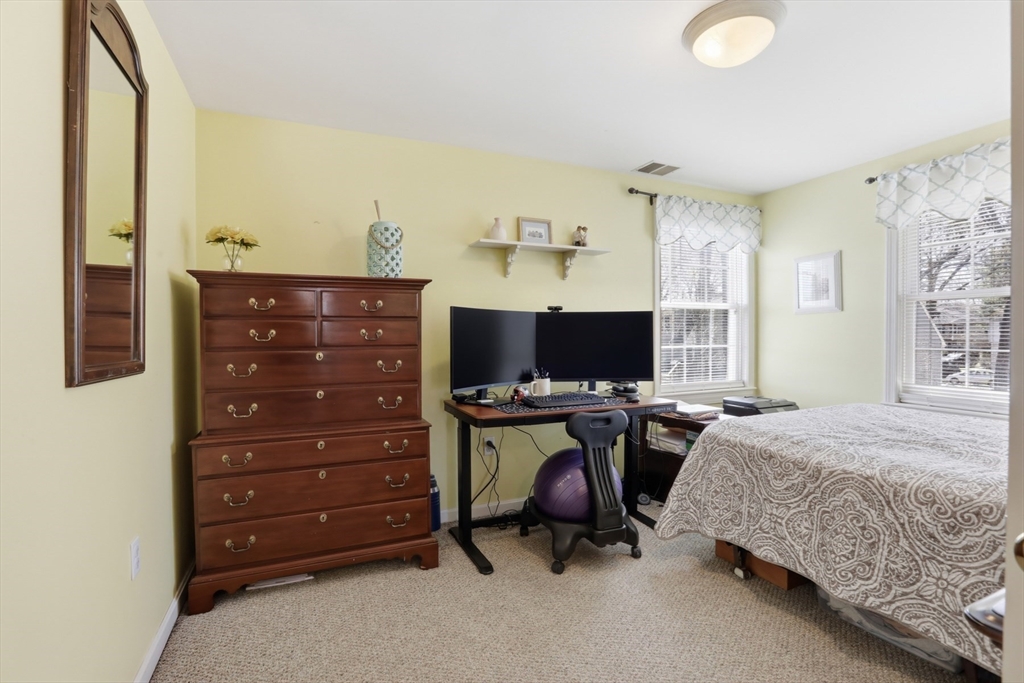23 Bellmore Rd