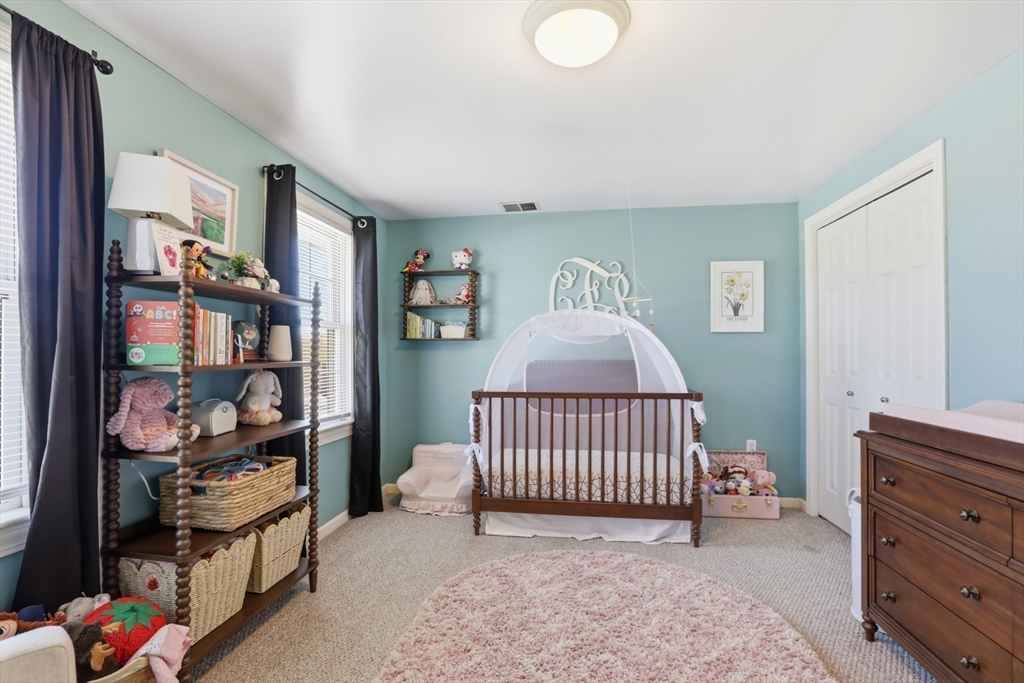 23 Bellmore Rd