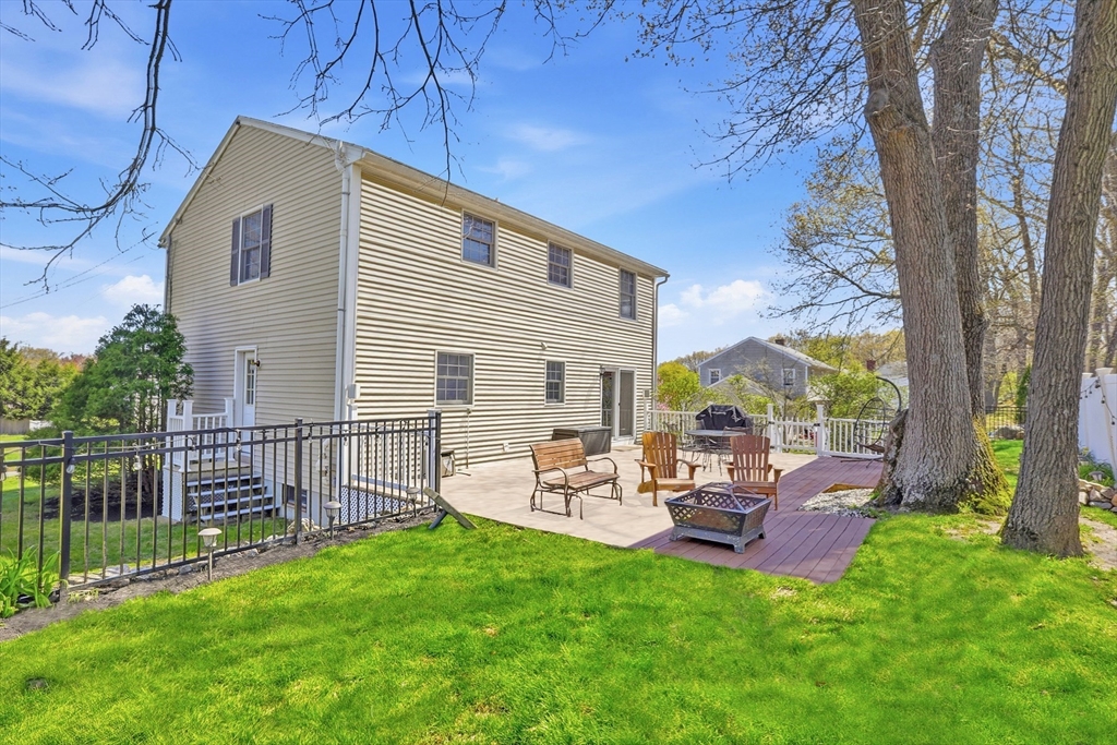 23 Bellmore Rd