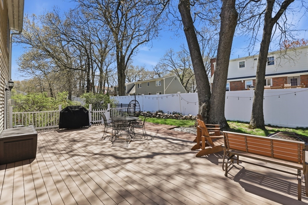 23 Bellmore Rd