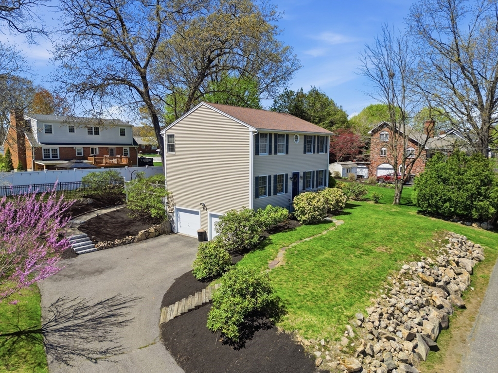 23 Bellmore Rd