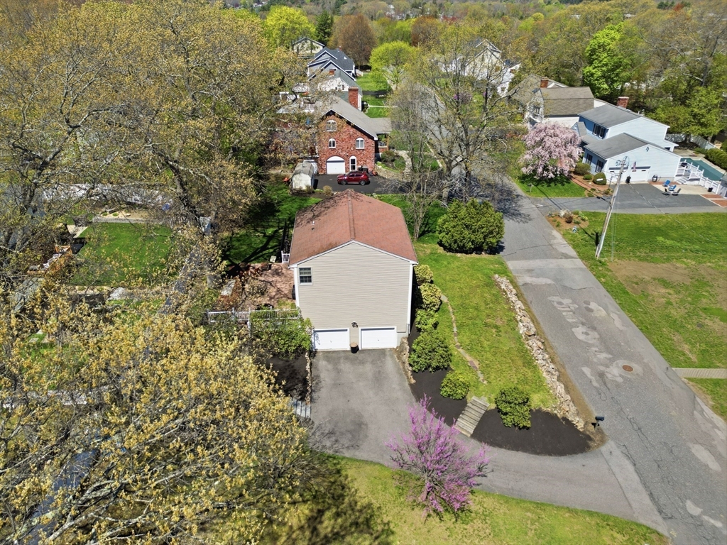 23 Bellmore Rd