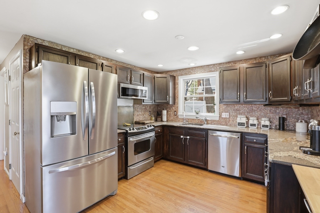 23 Bellmore Rd