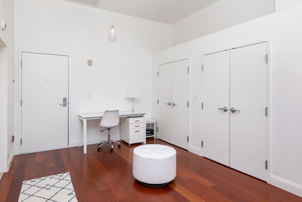 10 Ocean Ave # 211