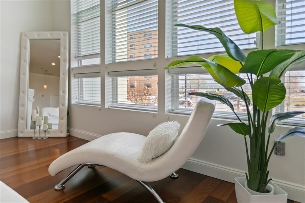 10 Ocean Ave # 211