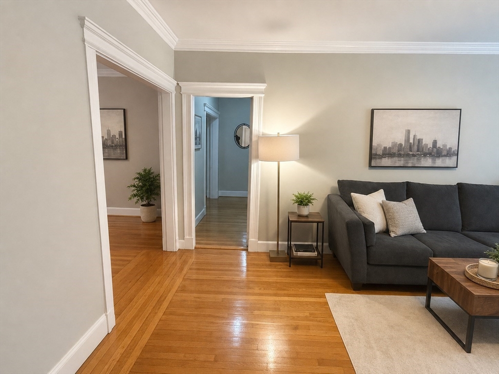 32 Summit Ave # 5