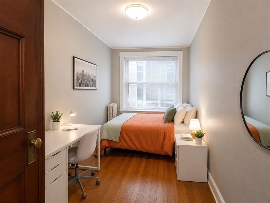 32 Summit Ave # 5