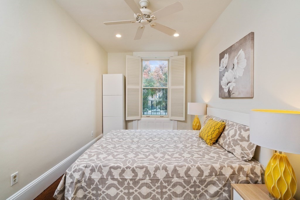 320 Commonwealth Ave # 21