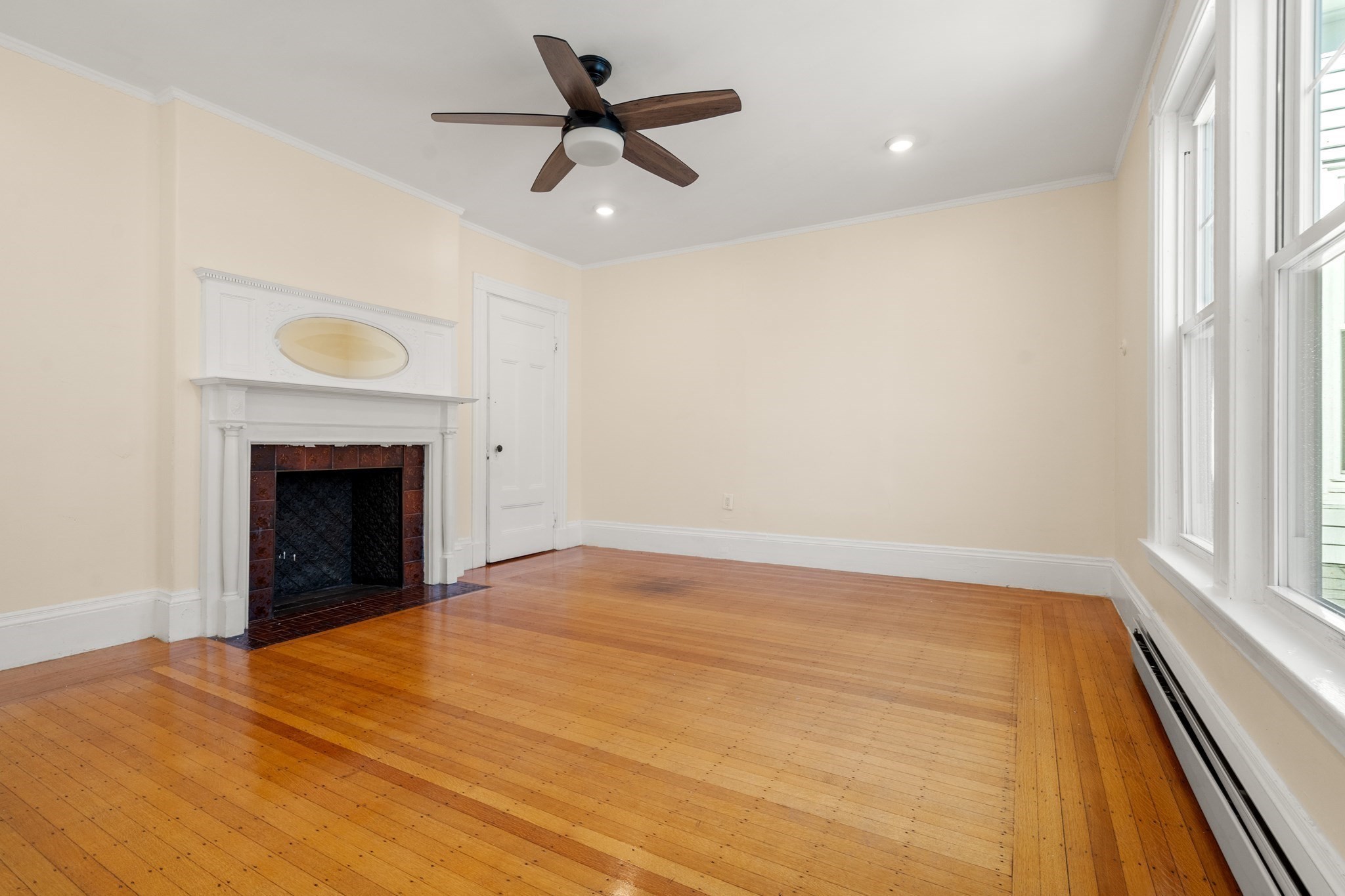 26 Lawrence Ave
