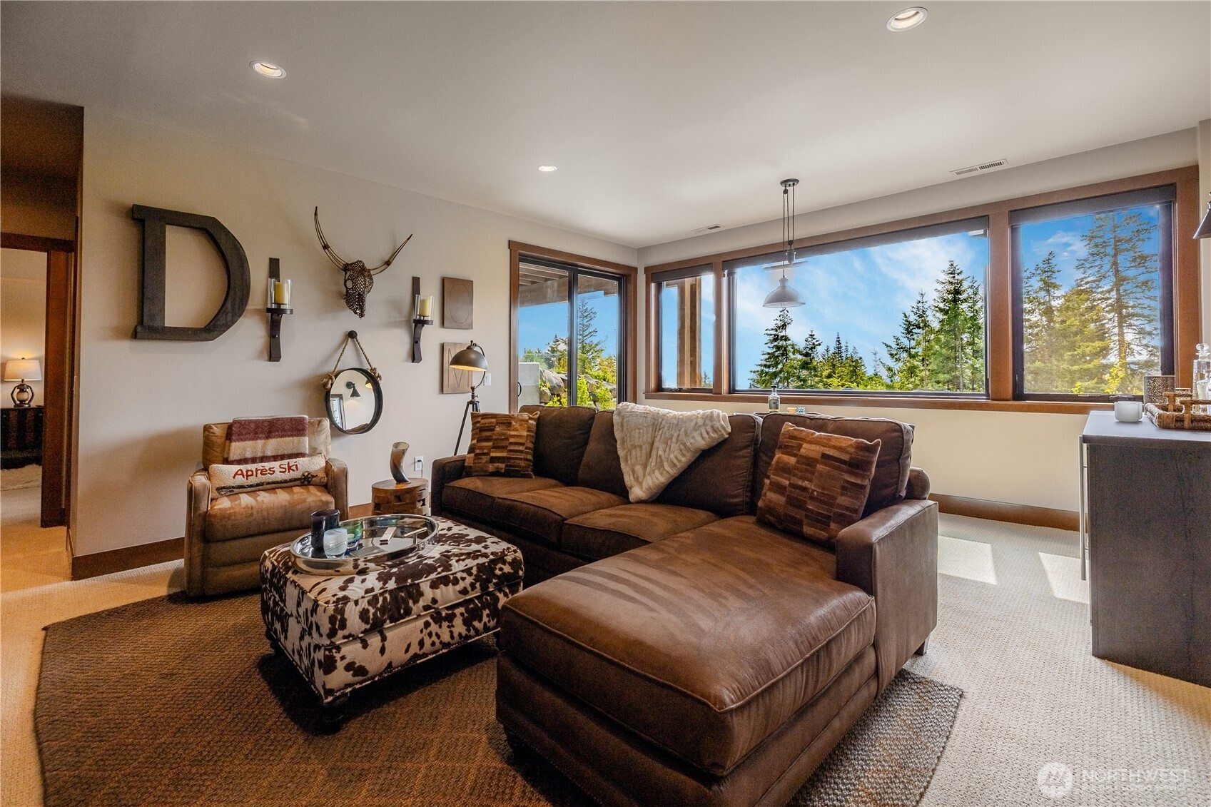 40 Eagle Ridge Drive