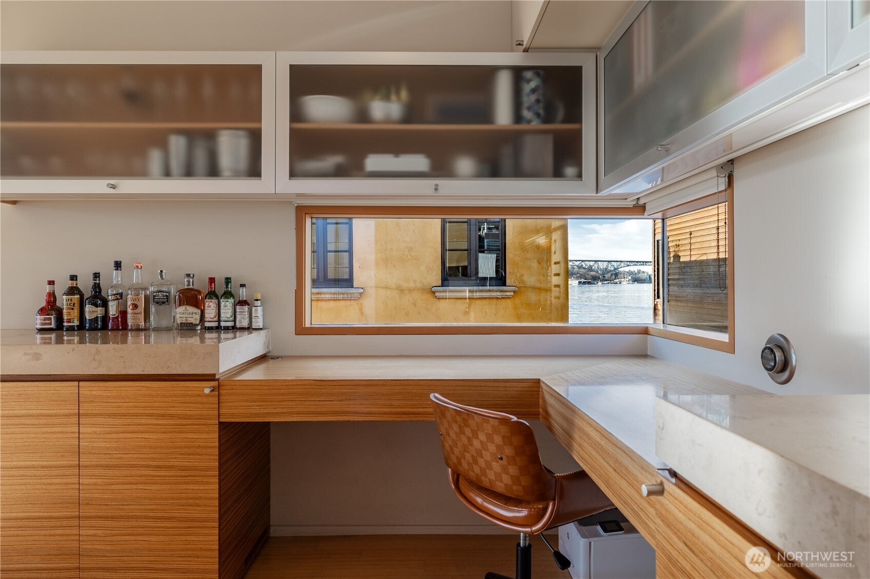 2369 Fairview Avenue E Unit: 6