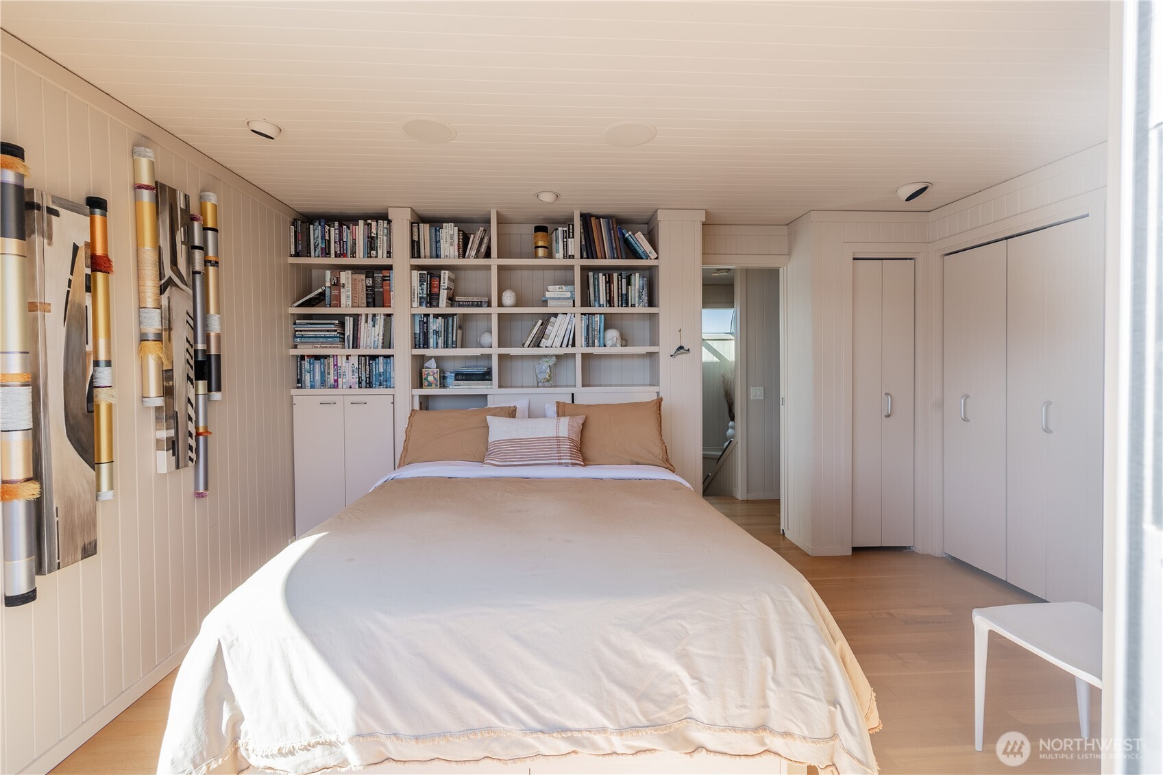 2017 Fairview Avenue E Unit: I