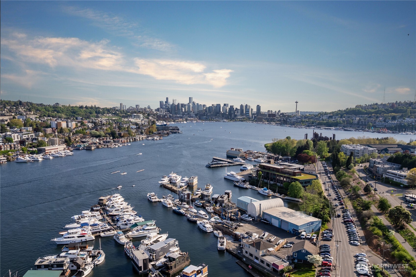 2309 N Northlake Way Unit: 1A