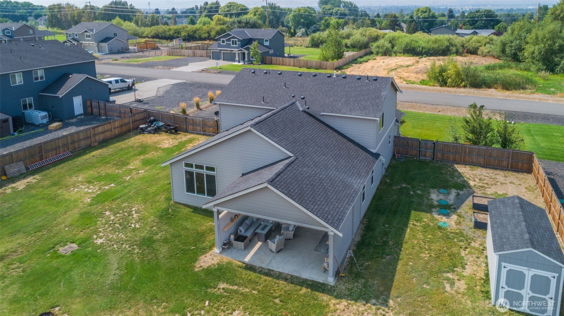 2824 Dapple Gray Way