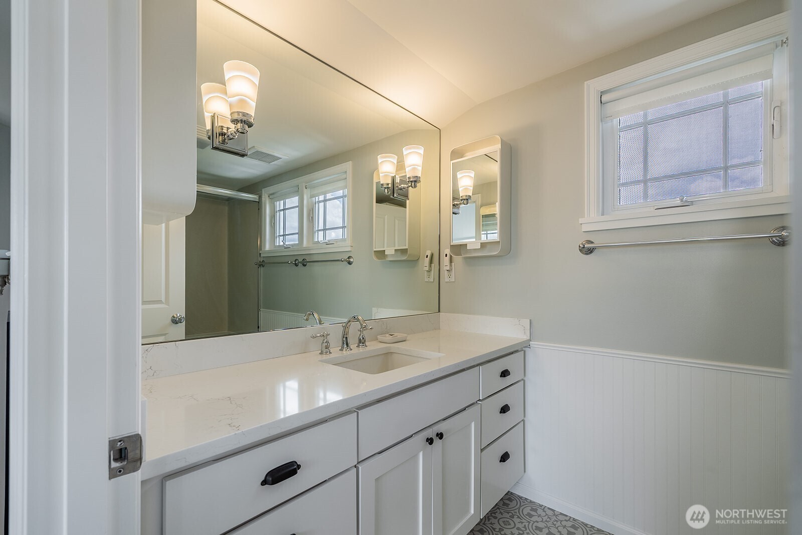 1210 E Shelby Street Unit: G