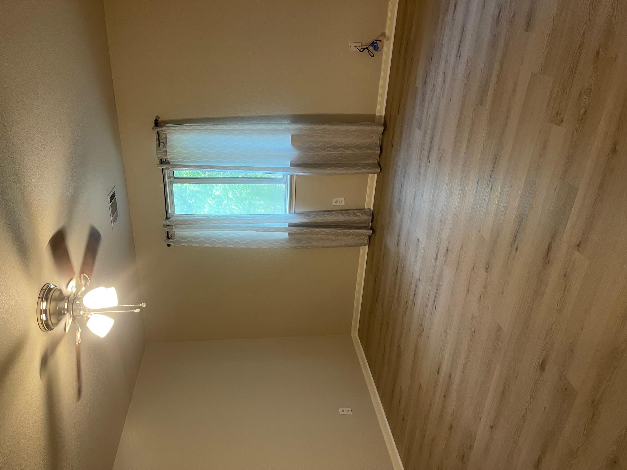1427 Newbury ST