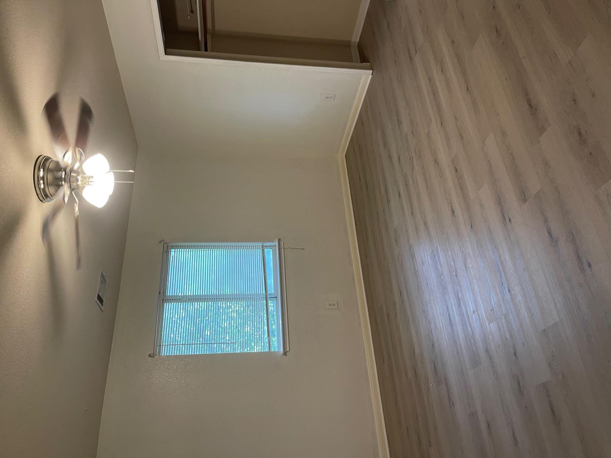 1427 Newbury ST