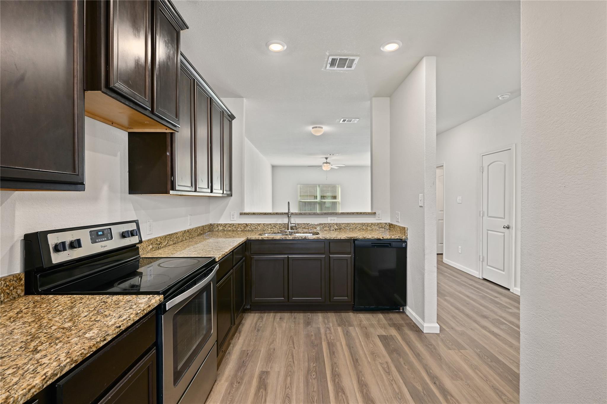 1361 Violet LN