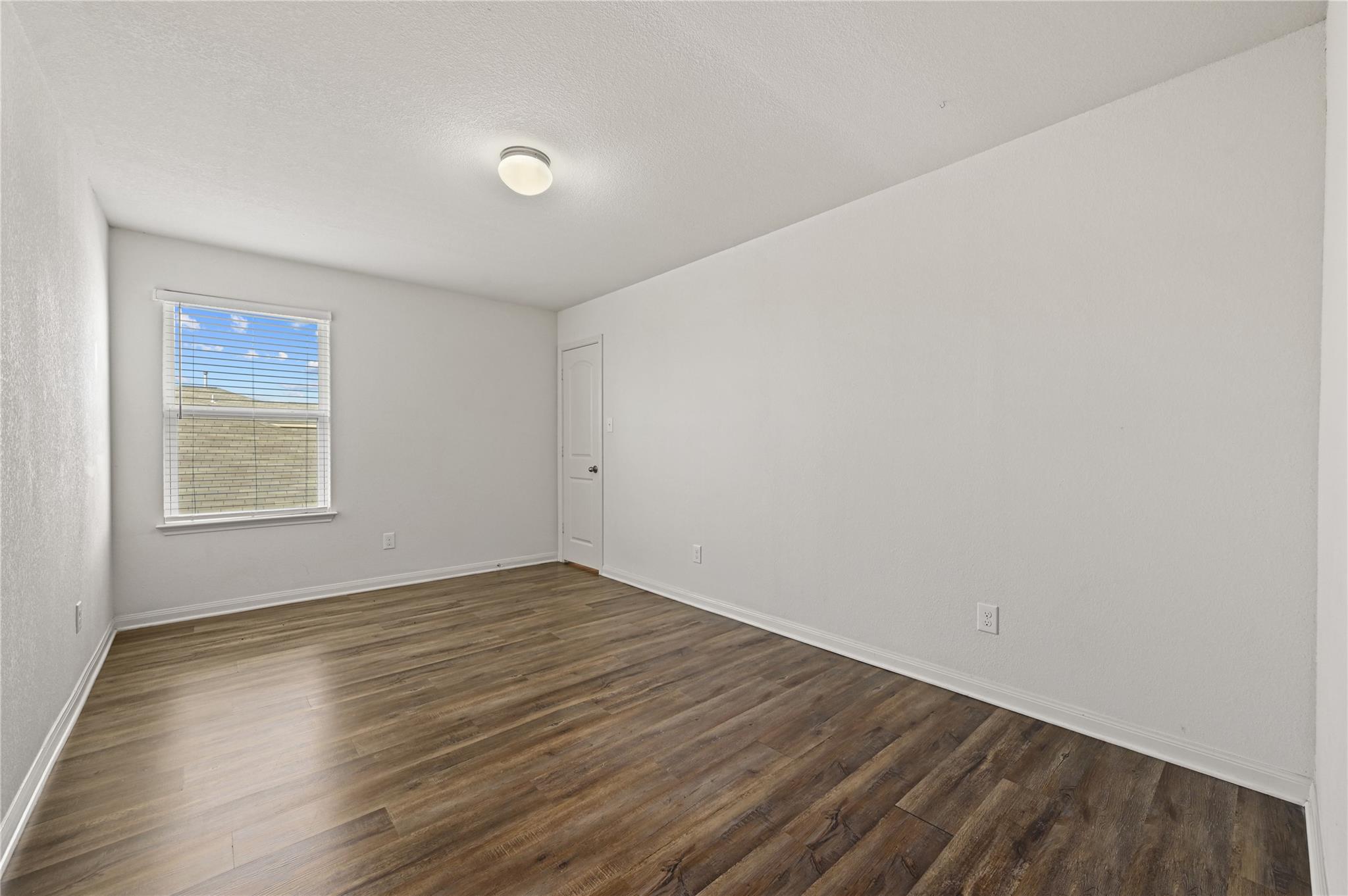 1361 Violet LN
