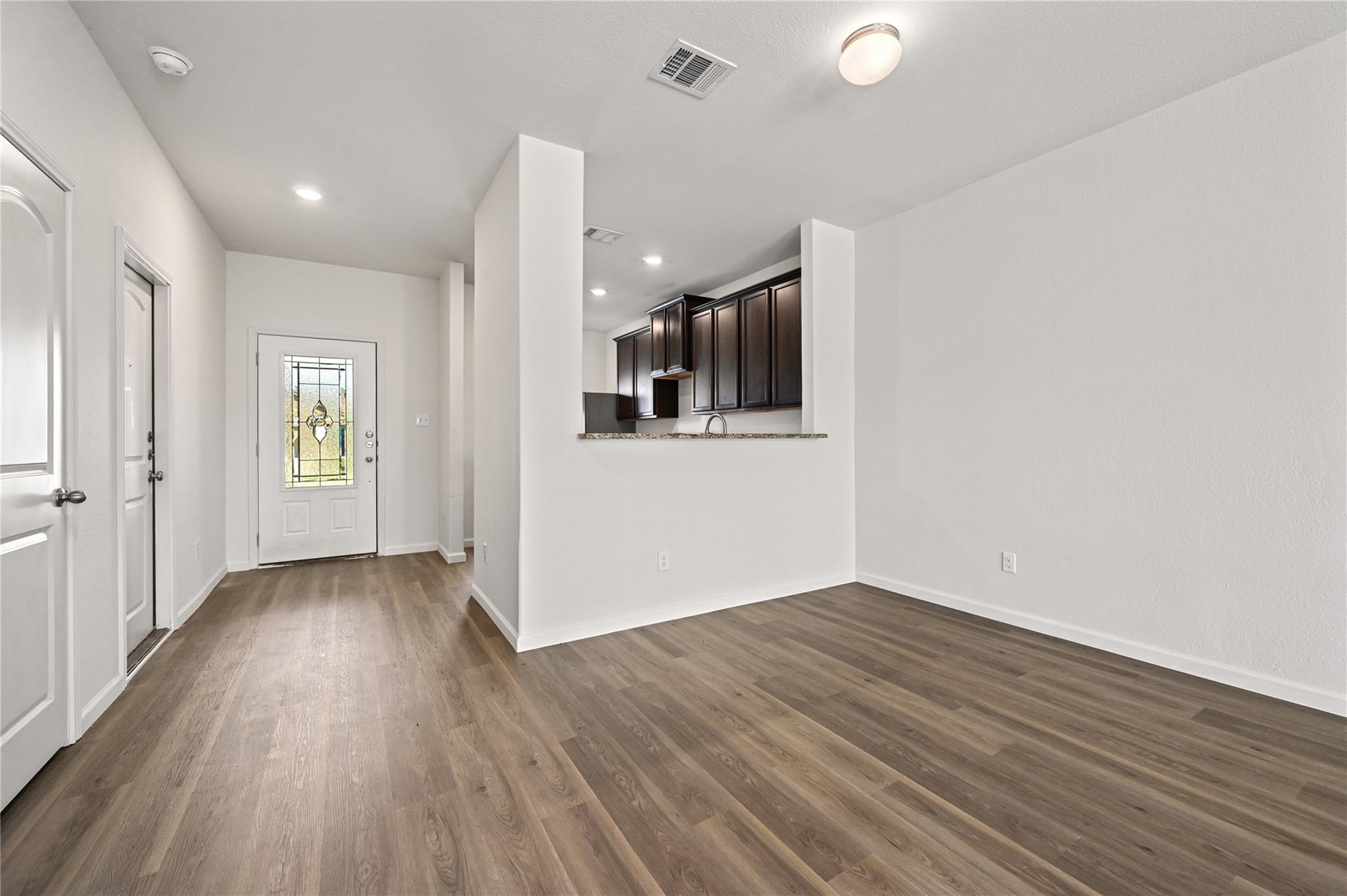 1361 Violet LN
