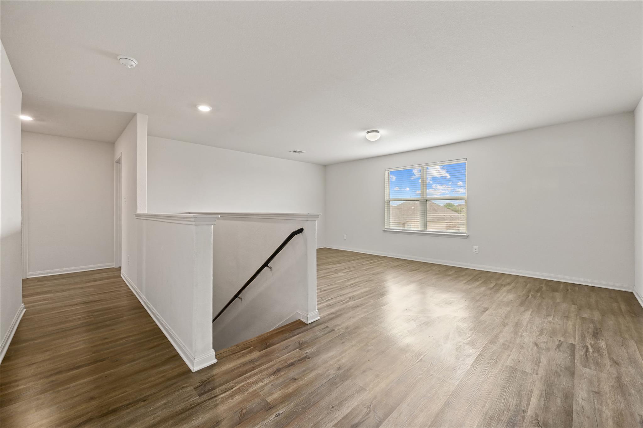 1361 Violet LN