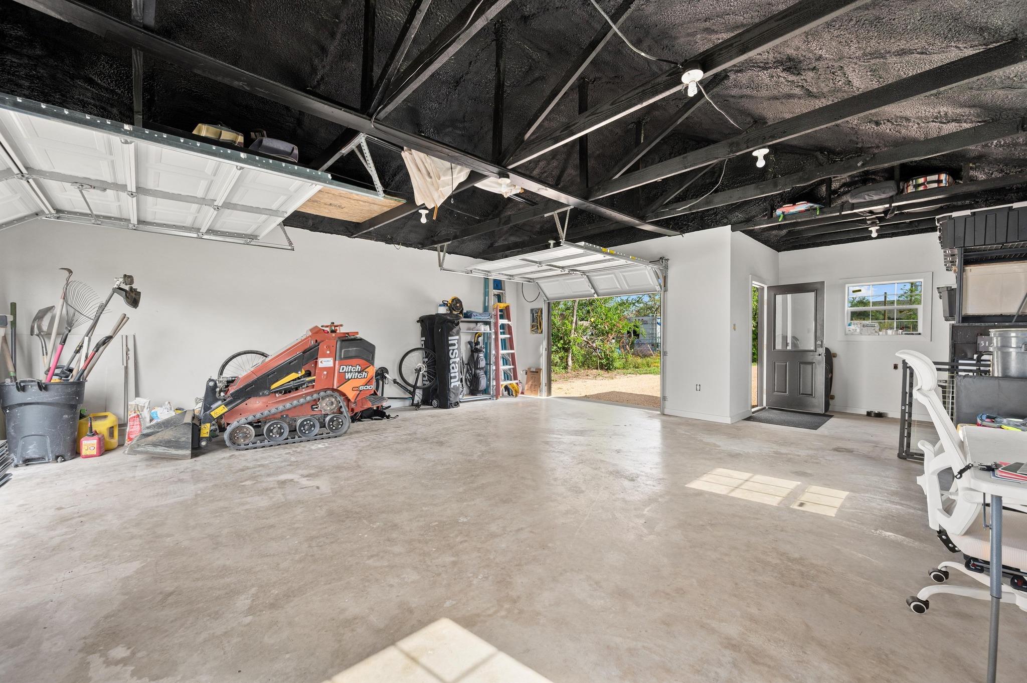 3501 Pecan Springs RD