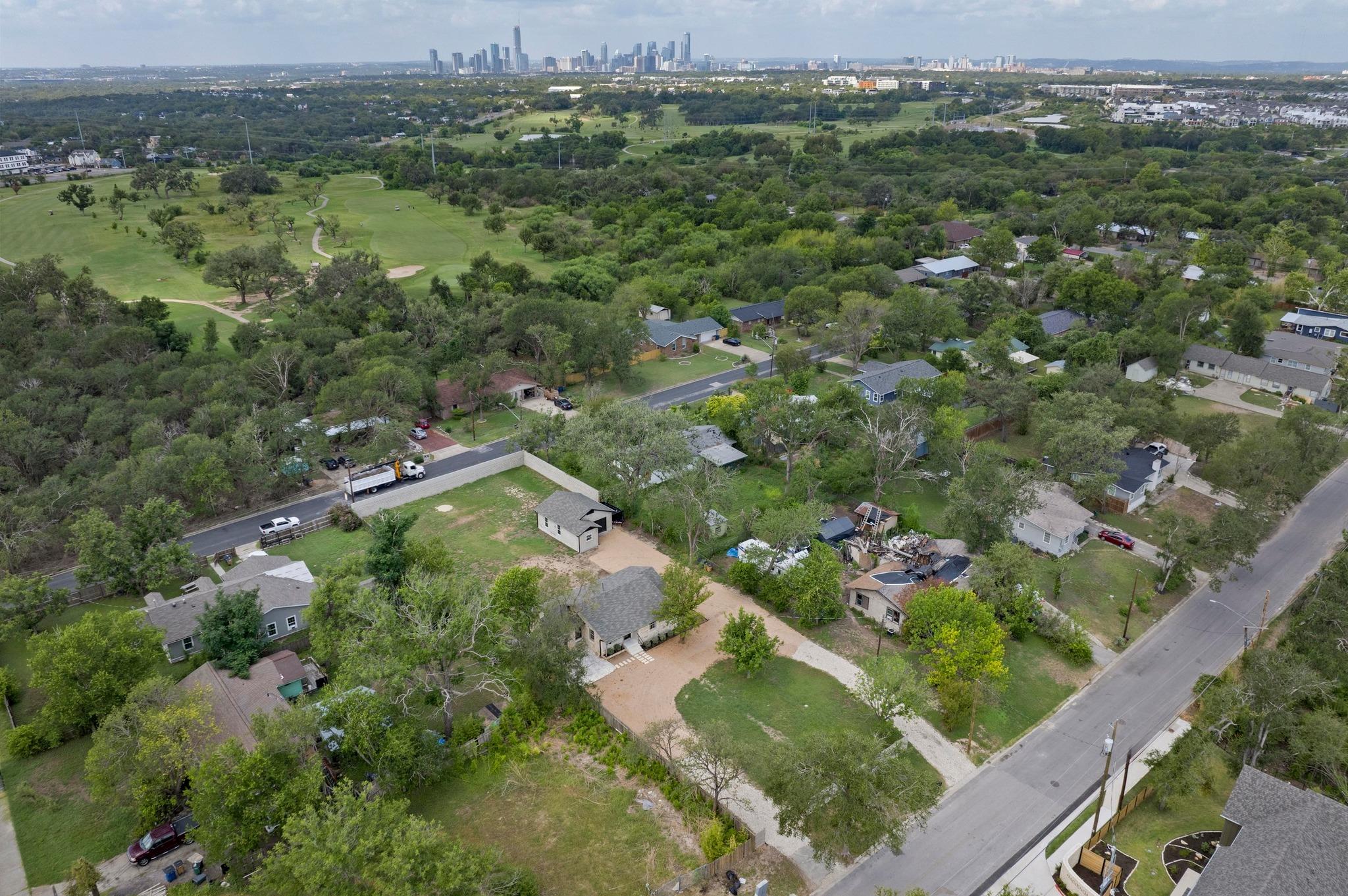 3501 Pecan Springs RD