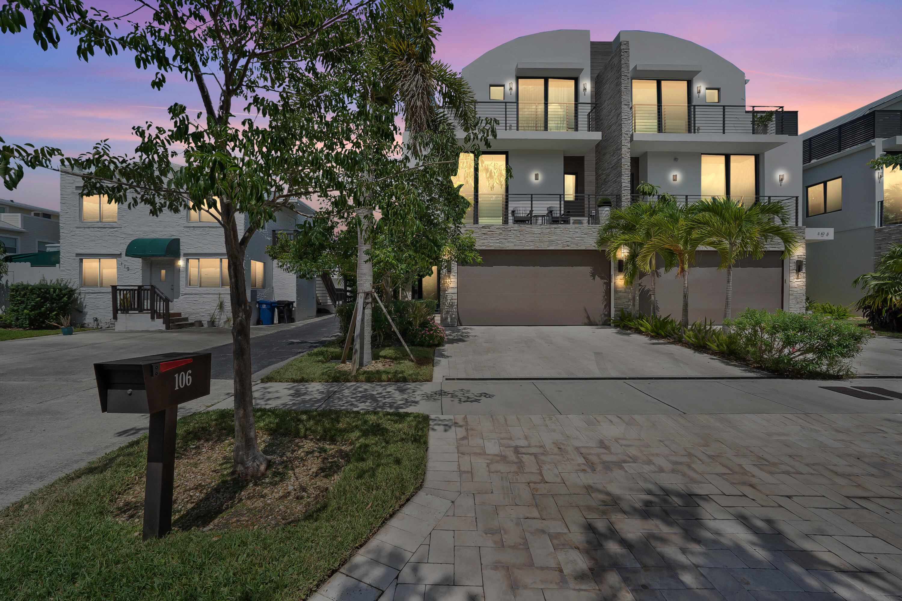 106 NE 16th Terrace