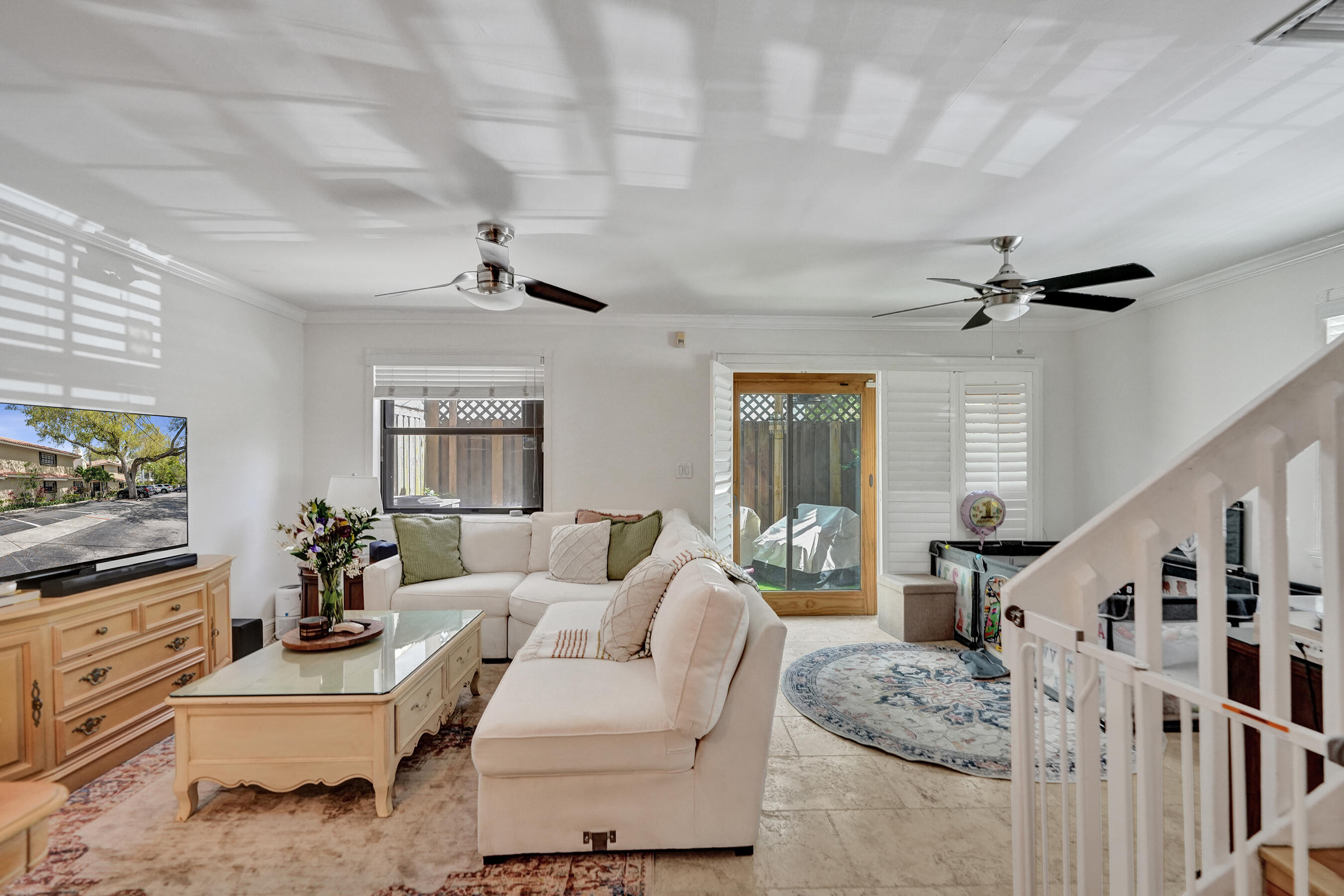 905 SE 12th Court 16