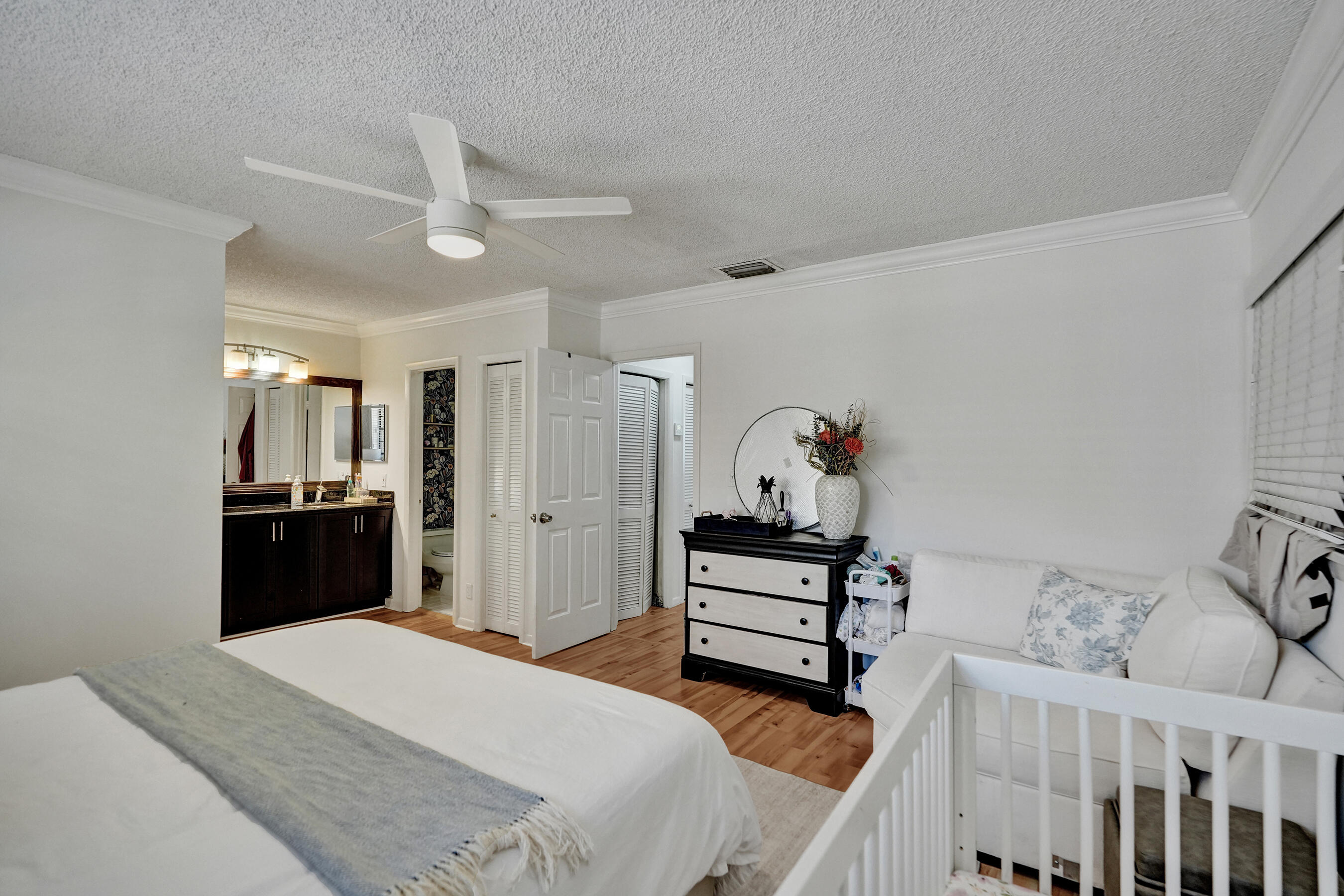 905 SE 12th Court 16