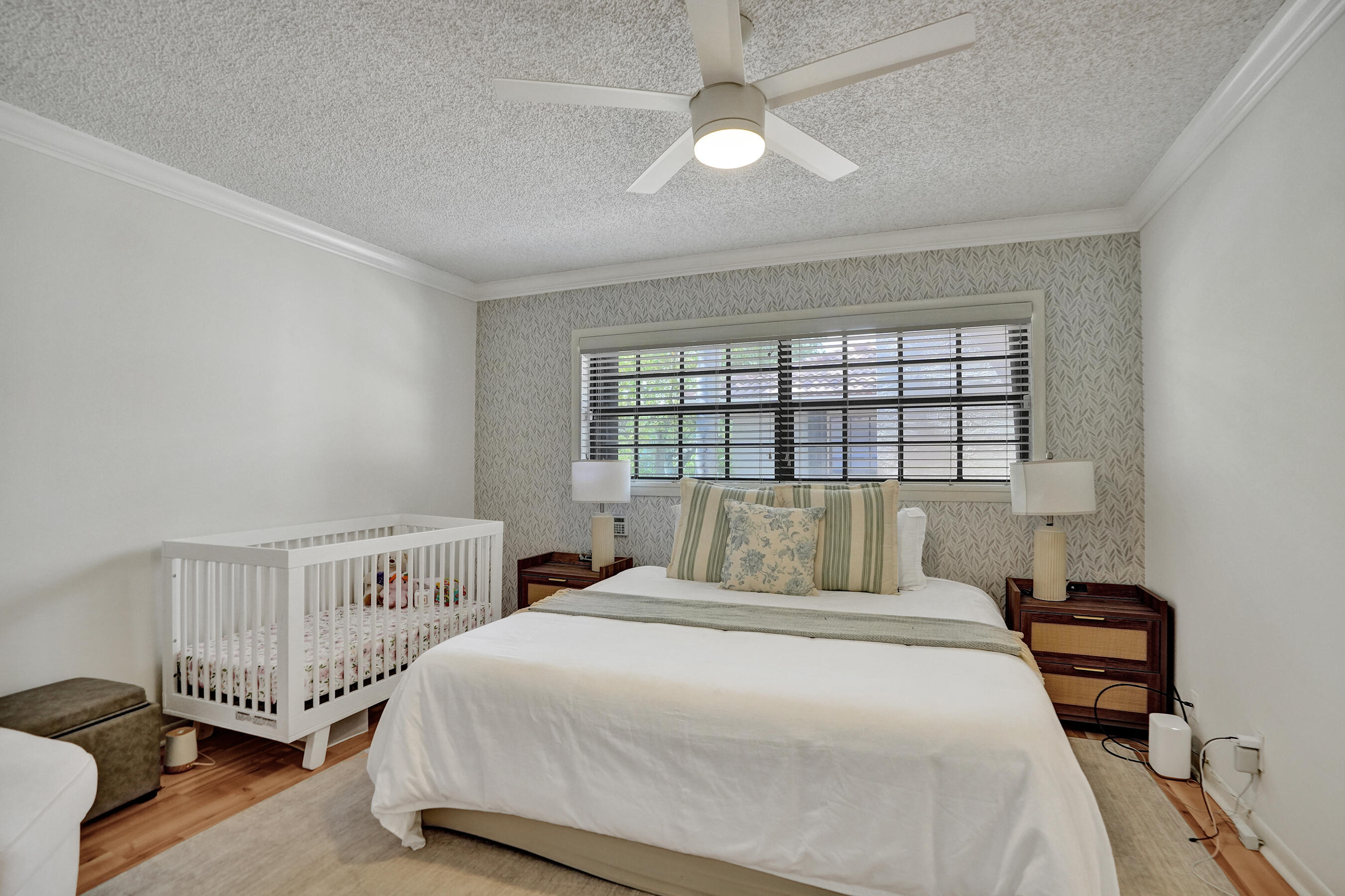 905 SE 12th Court 16