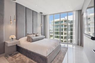 2241 SE 17th Street 801