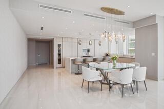 2241 SE 17th Street 801