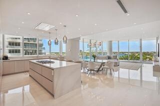 2241 SE 17th Street 801