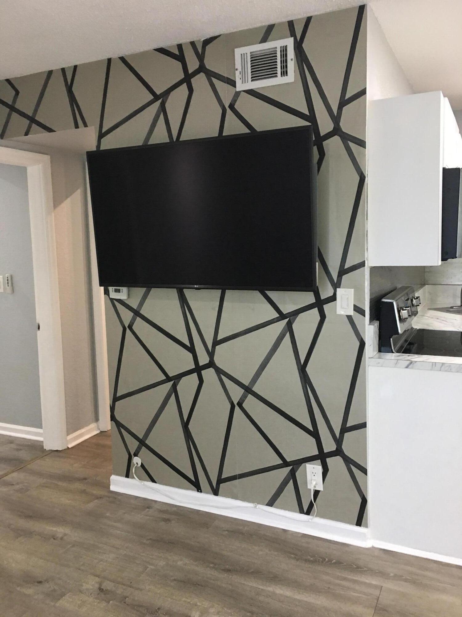 2741 NE 8th Avenue 11