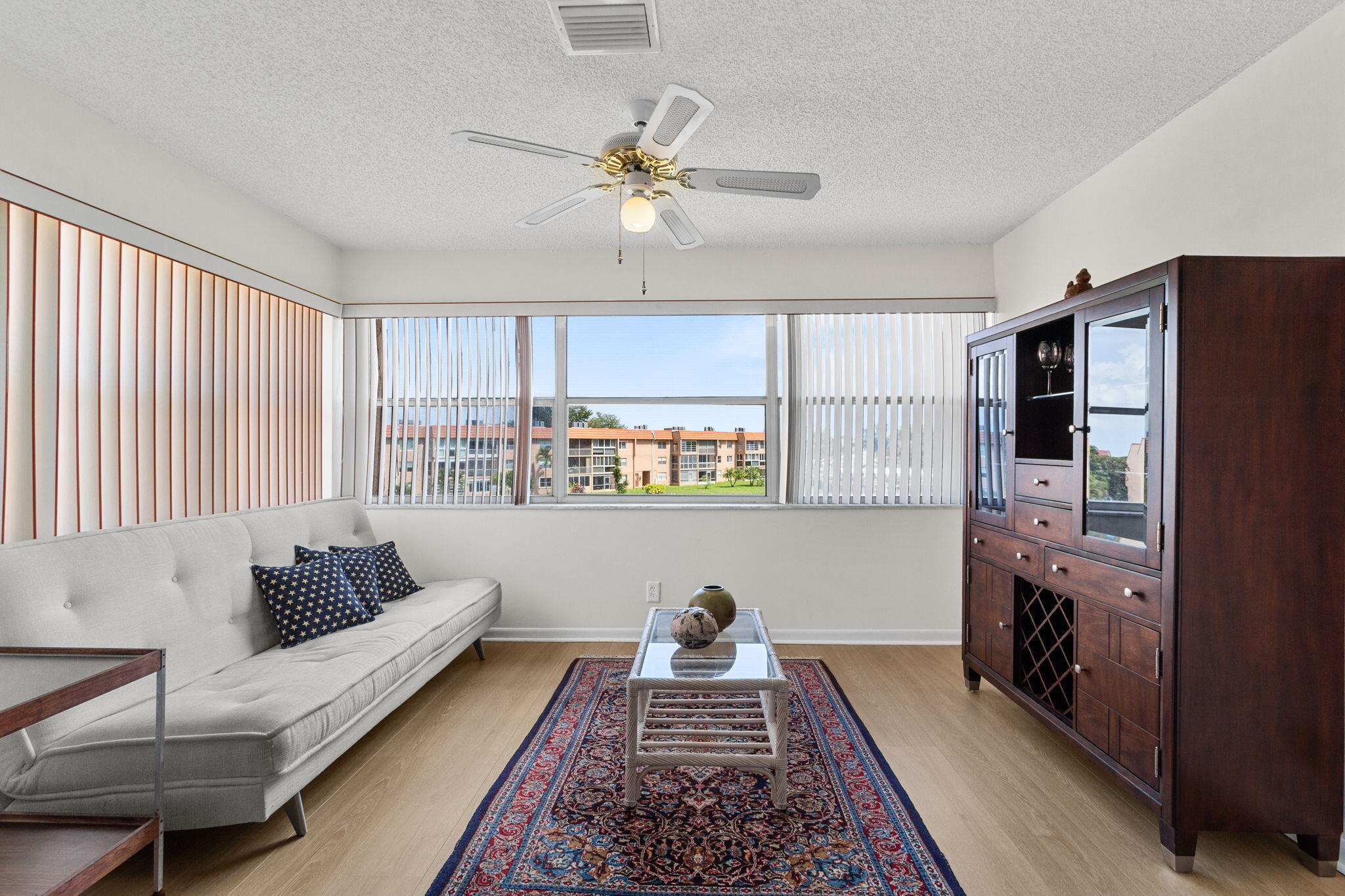 9861 Sunrise Lakes Boulevard Unit: 301