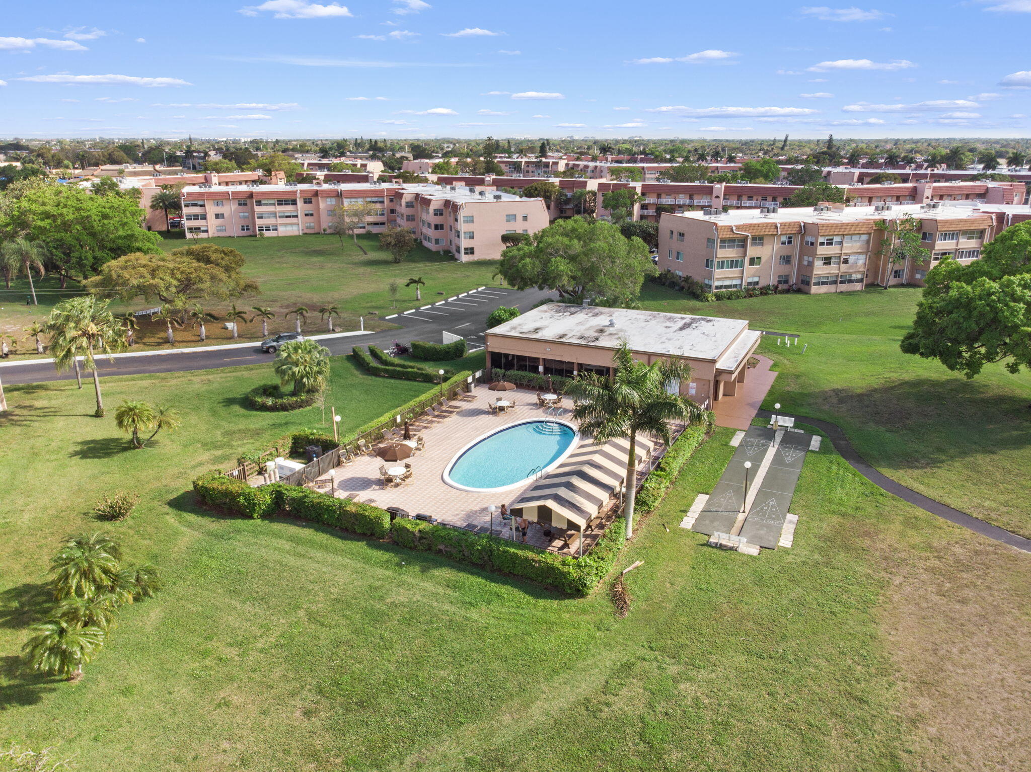 9861 Sunrise Lakes Boulevard Unit: 301