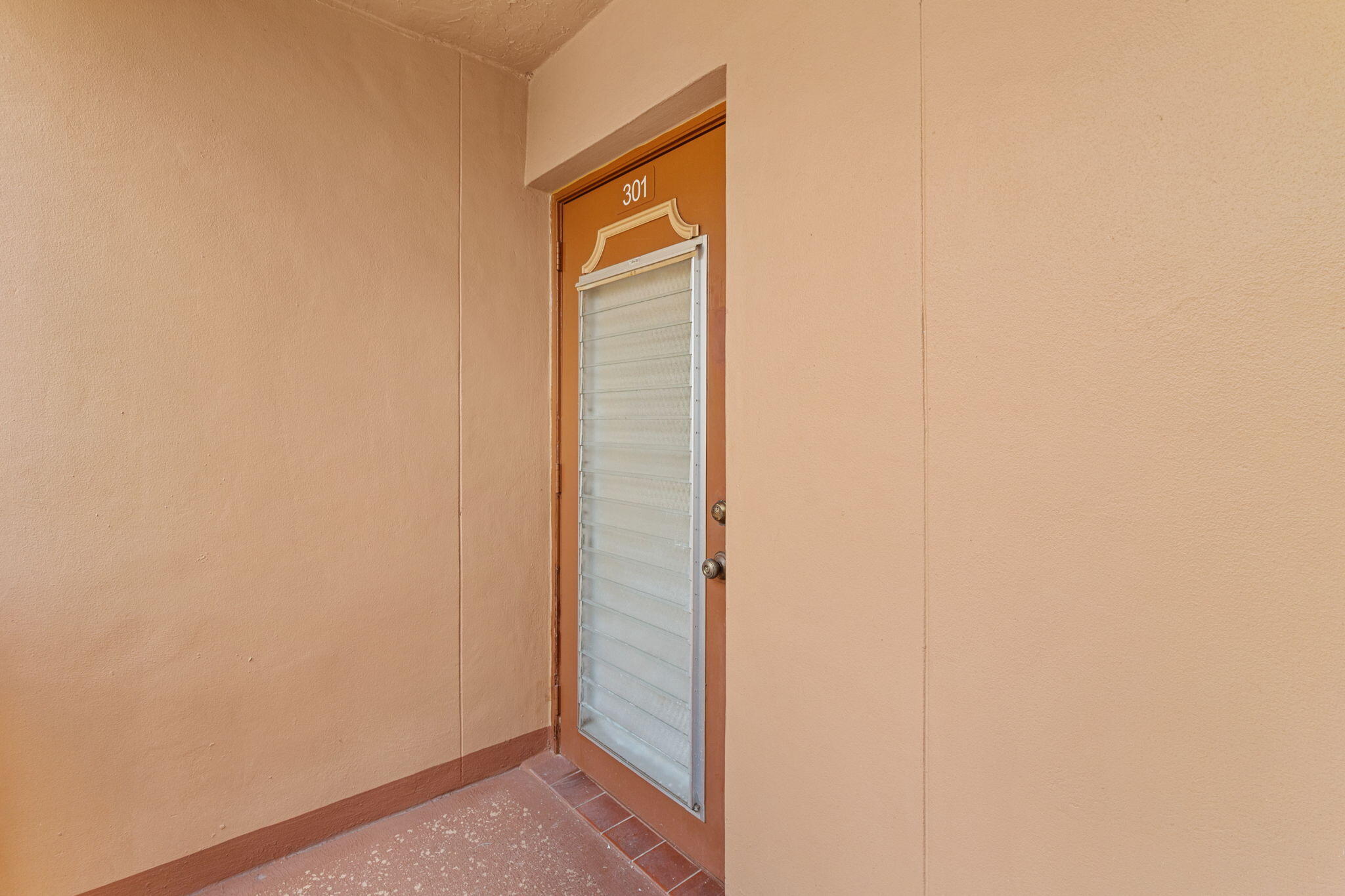 9861 Sunrise Lakes Boulevard Unit: 301