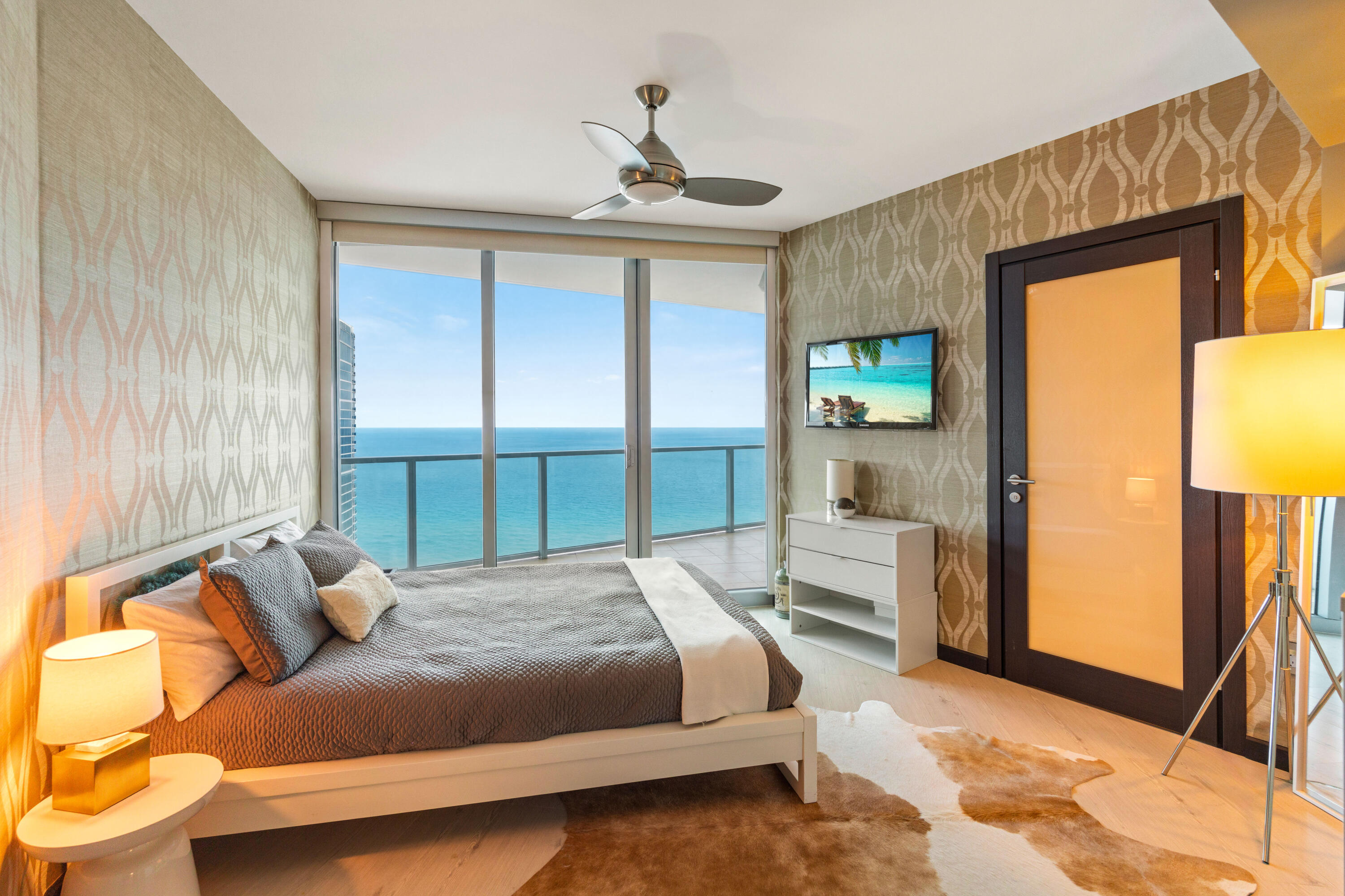 3101 S Ocean Drive 3105